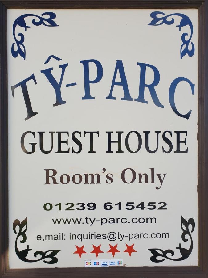 Ty-Parc Hotel Cardigan Exterior photo