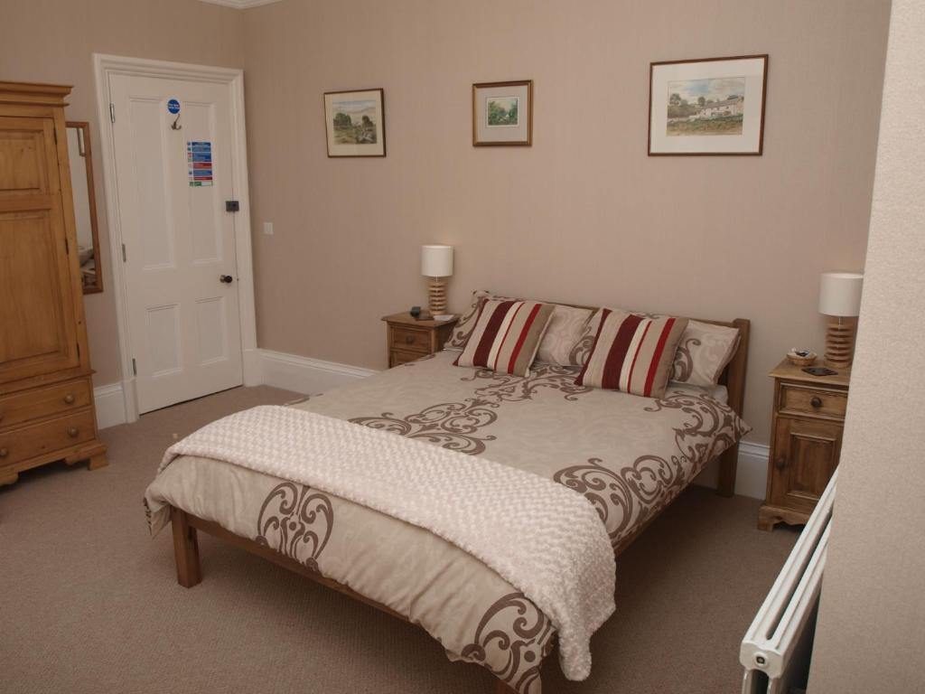 Ty-Parc Hotel Cardigan Room photo