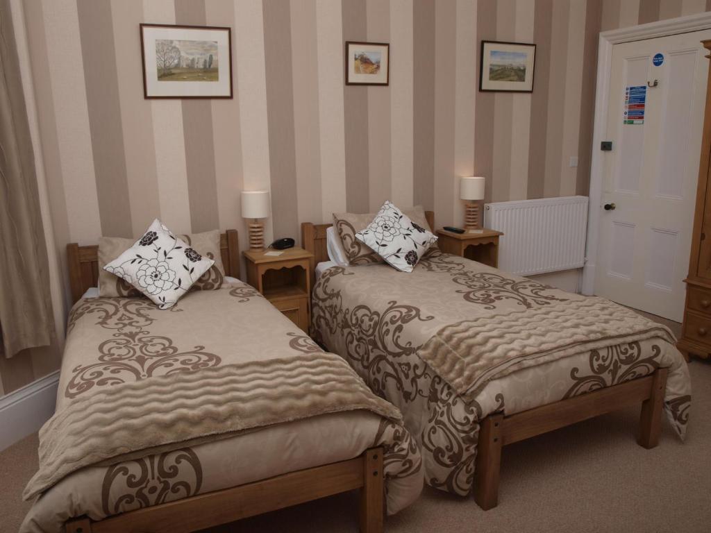 Ty-Parc Hotel Cardigan Room photo